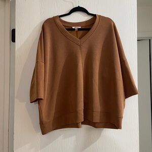 Cable & Gauge Brown V-Neck Sweatshirt